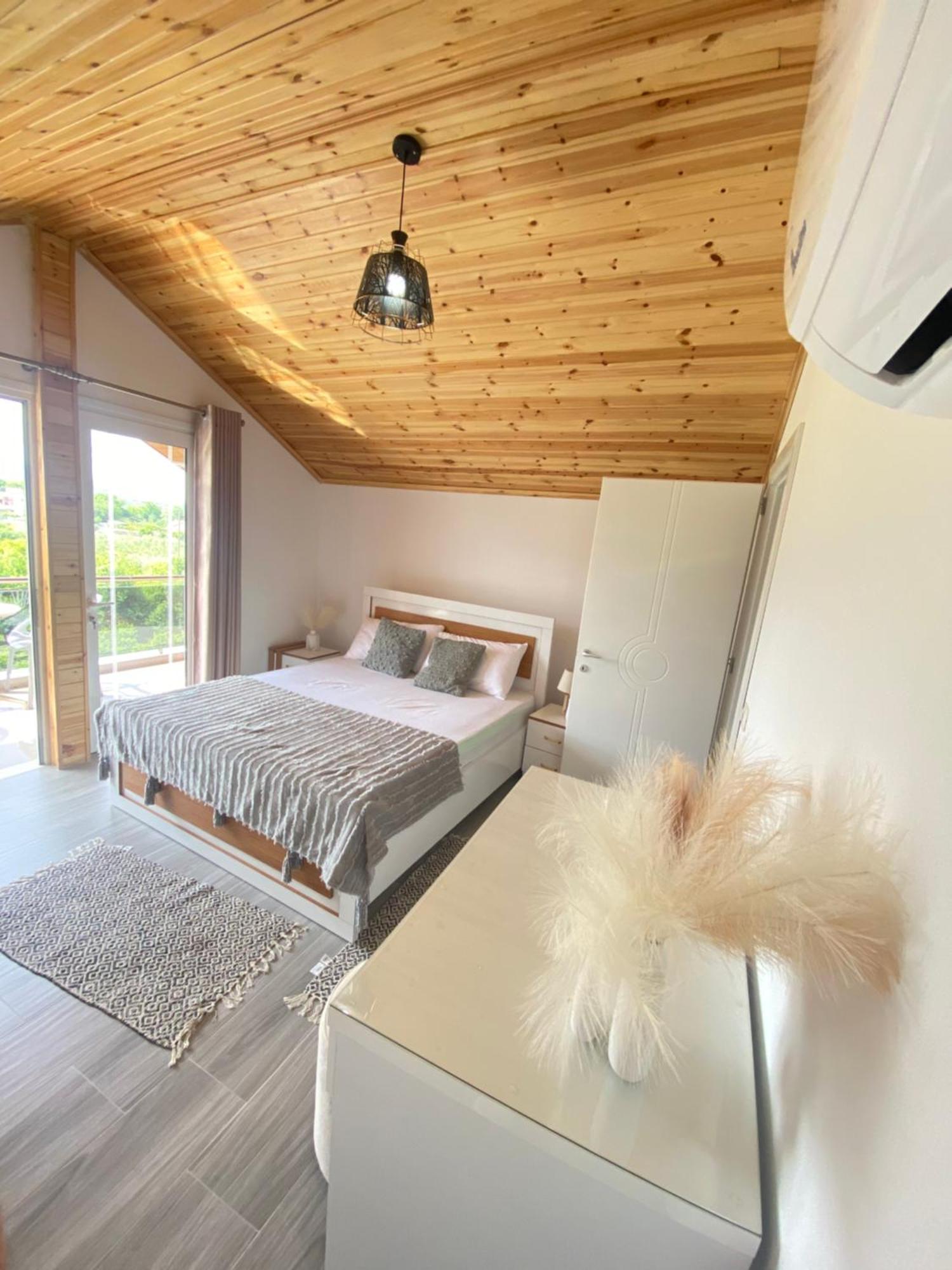 Guest House Rean Berat Zewnętrze zdjęcie