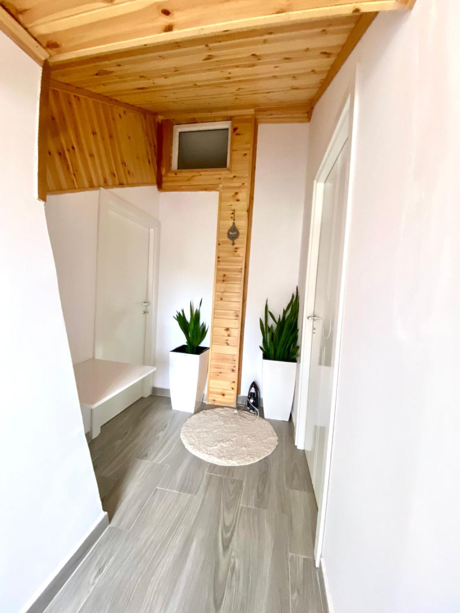 Guest House Rean Berat Zewnętrze zdjęcie