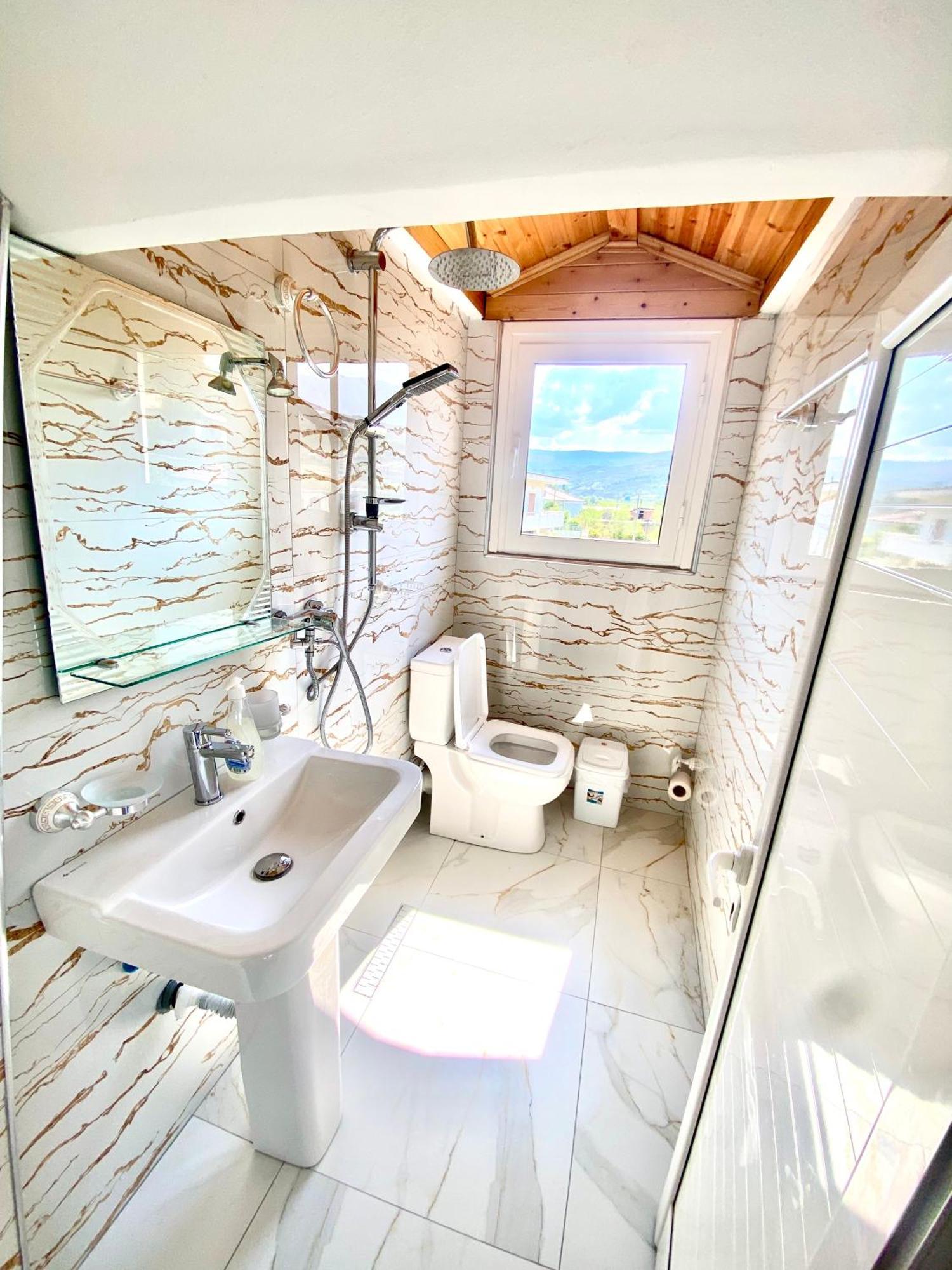 Guest House Rean Berat Zewnętrze zdjęcie